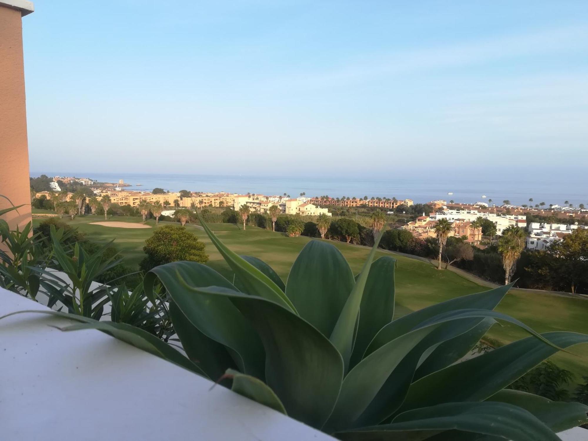 Penthouse Apartment Casares Luaran gambar