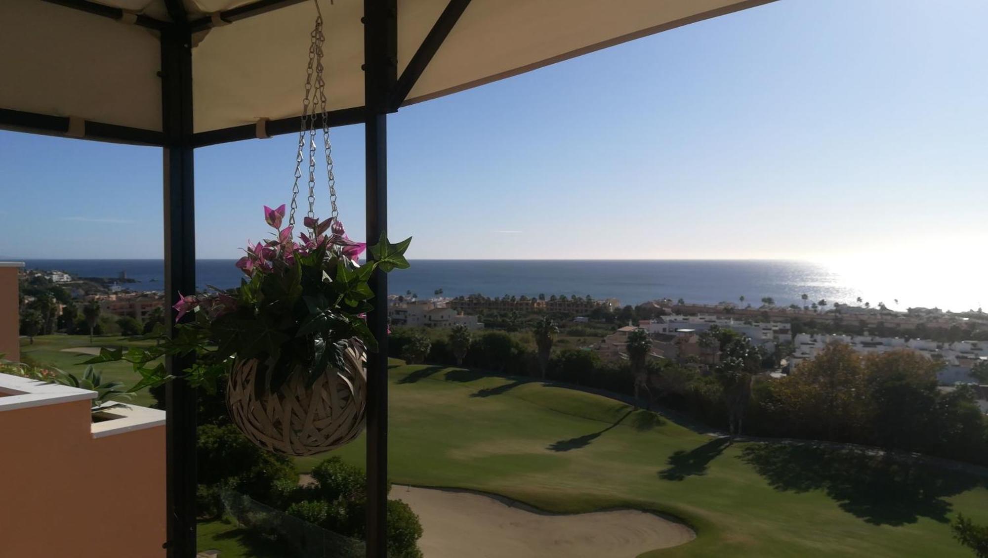 Penthouse Apartment Casares Luaran gambar