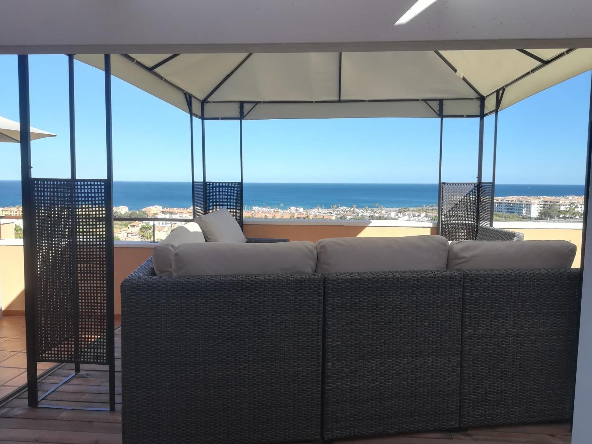 Penthouse Apartment Casares Luaran gambar
